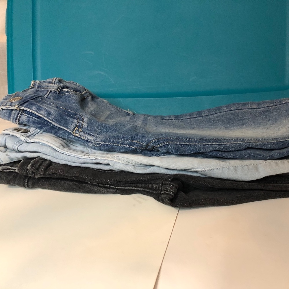 Girls 3 Colors of Jeans
